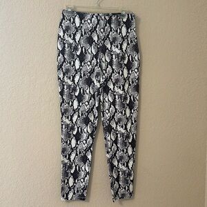 Black and white ankle length pants